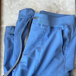 Fabletics Men’s Ceil Blue Scub Pants